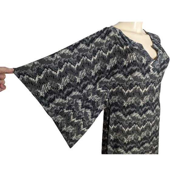 Kokoon Vintage black gray white zig zag print wing sleeve Shift dress size M - Picture 6 of 12